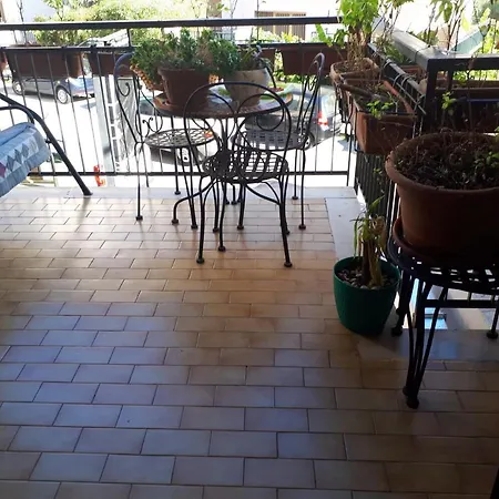 With 3 Bedrooms In San Giovanni With Furnished Balcony And Wifi 5 Km From The Beach Appartamento